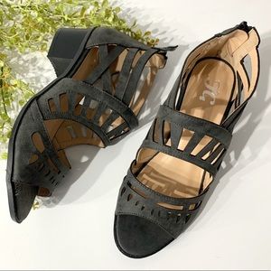 TC Caged Chunky Faux Suede Heels